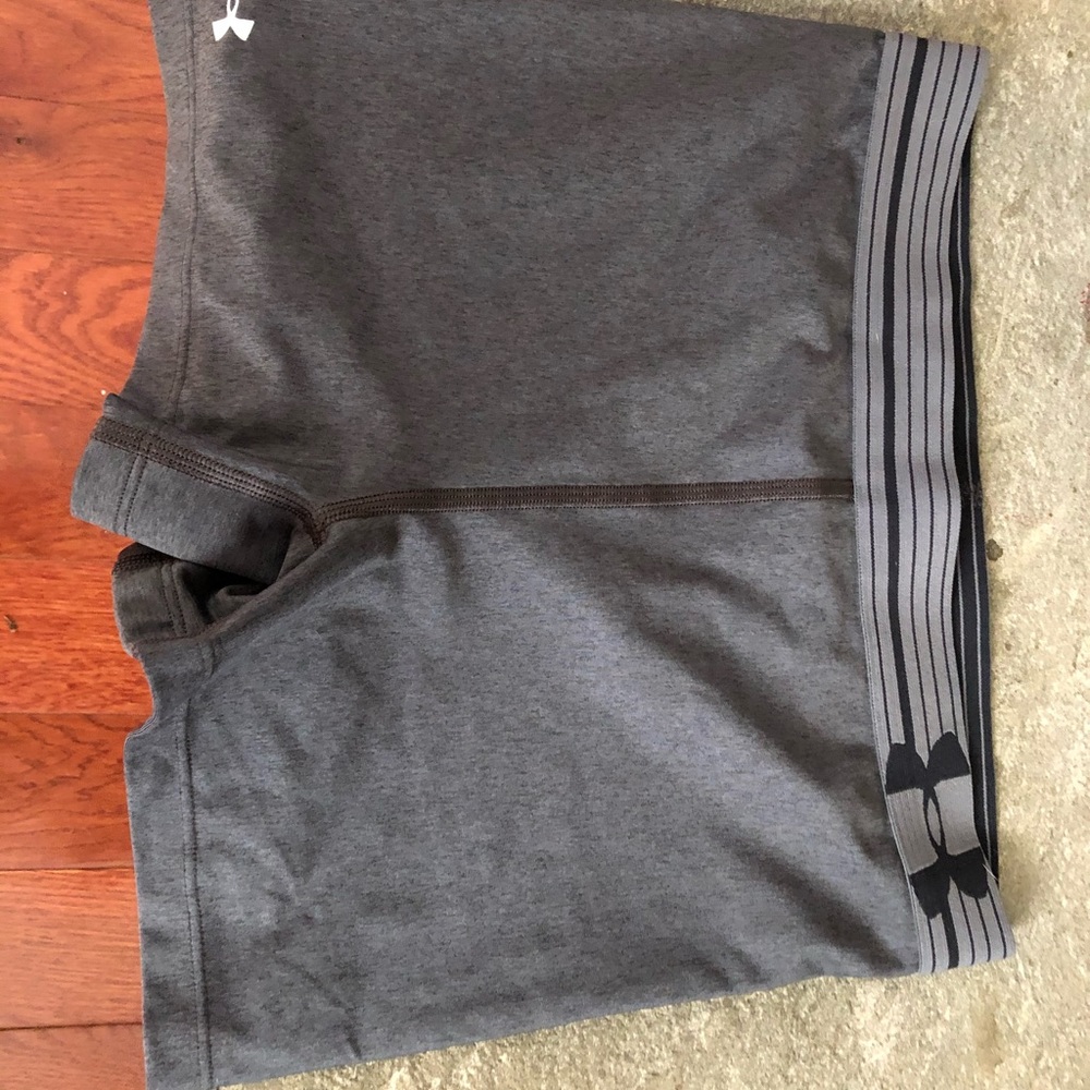 Under Armour Compression Shorts Size Small